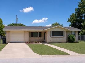 313 Highland Dr - Photo 1 of 1