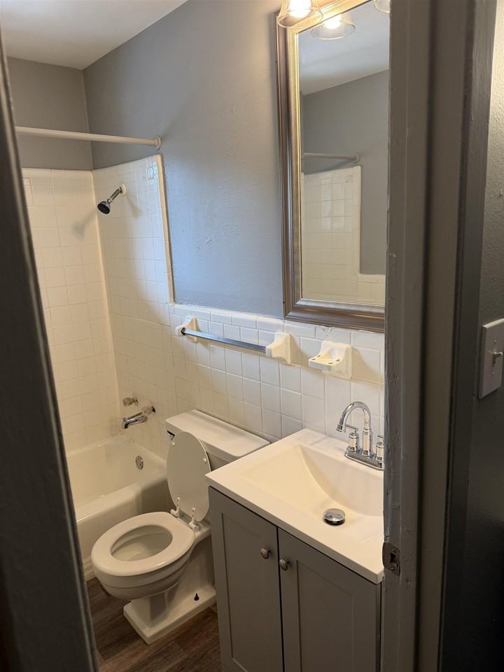 1200 N 4th St - Photo 6 of 12