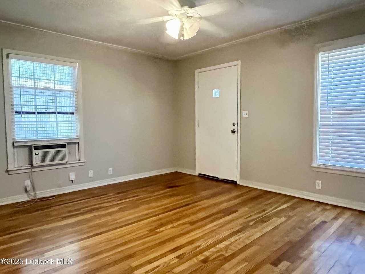 3119 33rd St #B - Photo 5 of 14