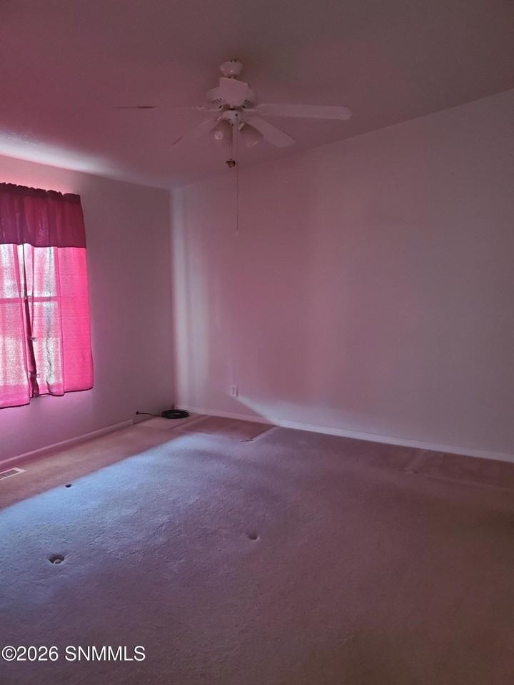 855 W Picacho Ave - Photo 6 of 8