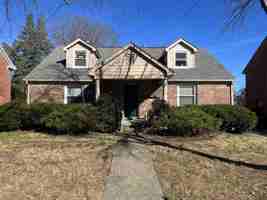 featured image of 1705 Carolyn Dr #1