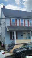 featured image of 28 E Walnut St