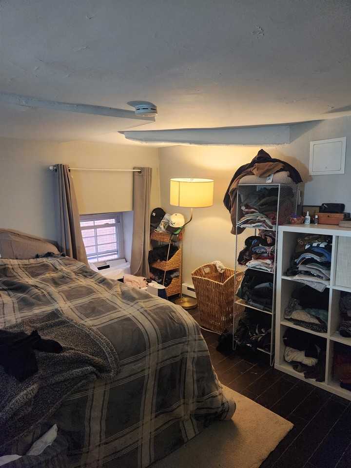 927 Pine St #102 - Photo 5 of 10