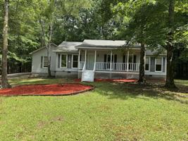 featured image of 112 Oak Leaf Cir #1
