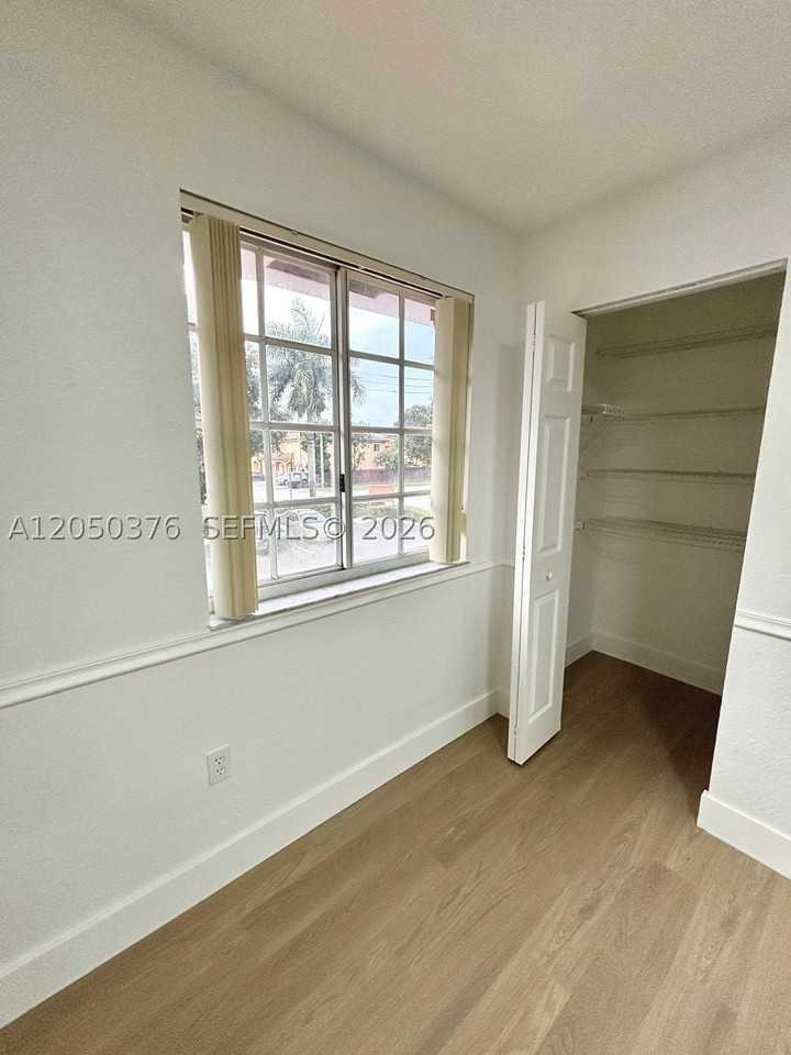 3514 W 76th St #203 - Photo 6 of 10