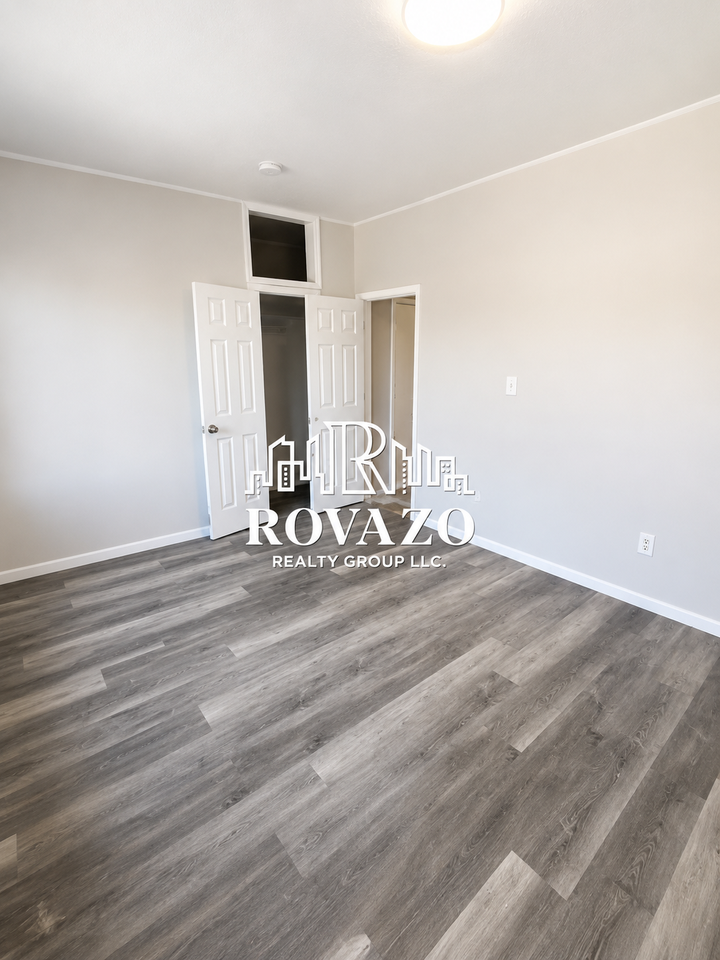405 N 5th St #3BB - Photo 4 of 5