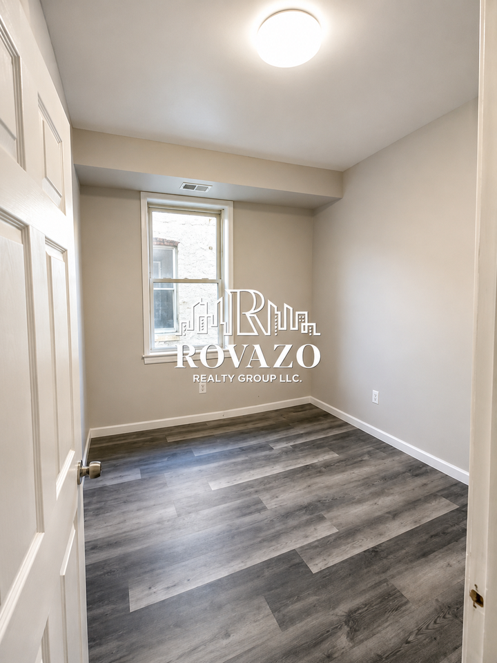 405 N 5th St #3BB - Photo 5 of 5