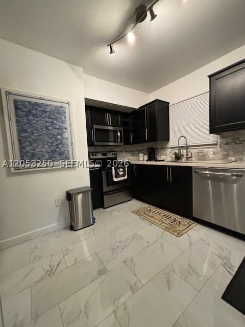 180 Ne 82nd Ter #L - Photo 4 of 15
