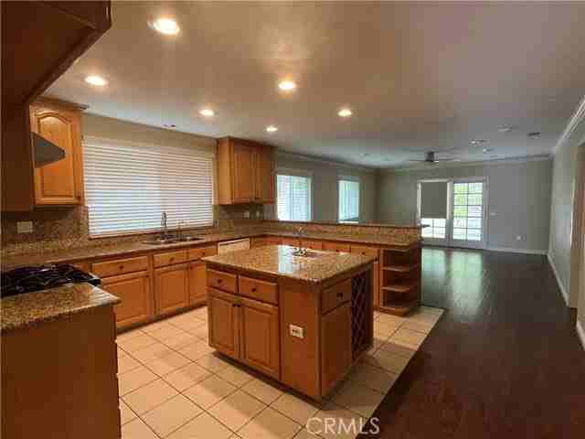 611 Silver Bridle Rd - Photo 3 of 8