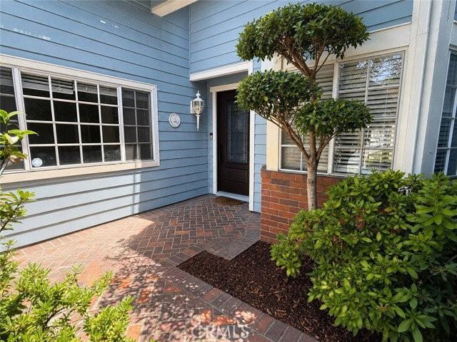 600 Wakefield Ct #102 - Photo 2 of 8