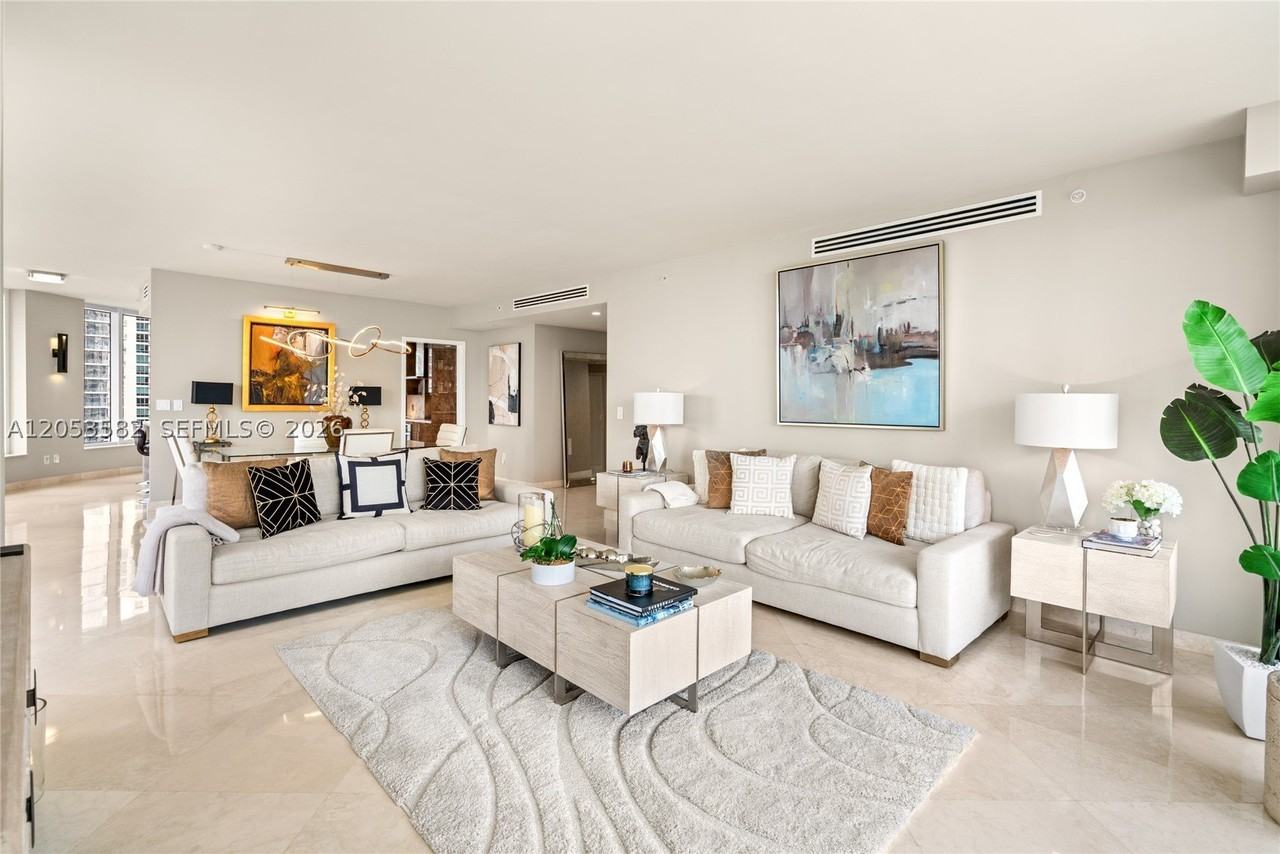 901 Brickell Key Blvd #2804 - Photo 3 of 50