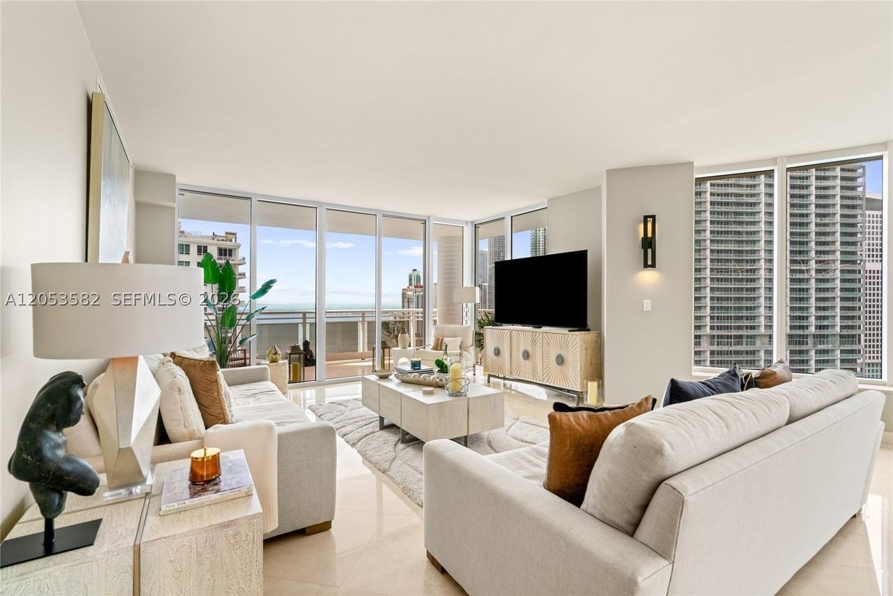 901 Brickell Key Blvd #2804 - Photo 5 of 50