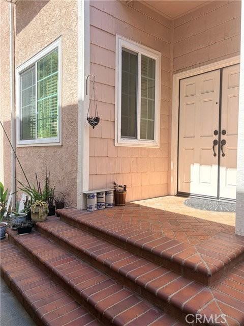2664 Woodbury Dr - Photo 3 of 6