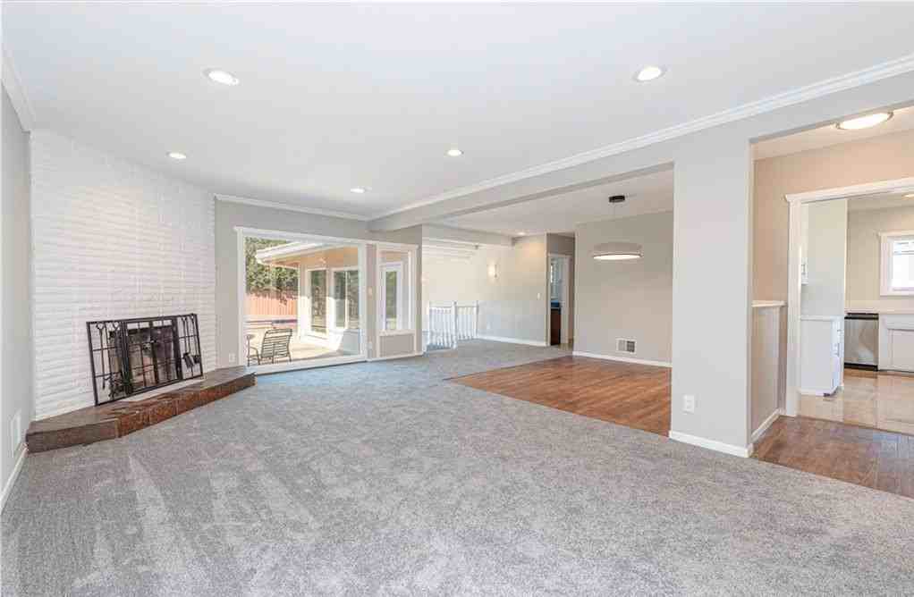 535 Camino De Encanto - Photo 3 of 8