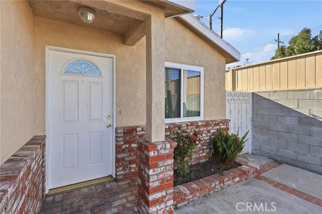 2211 Barbour Ct - Photo 4 of 5