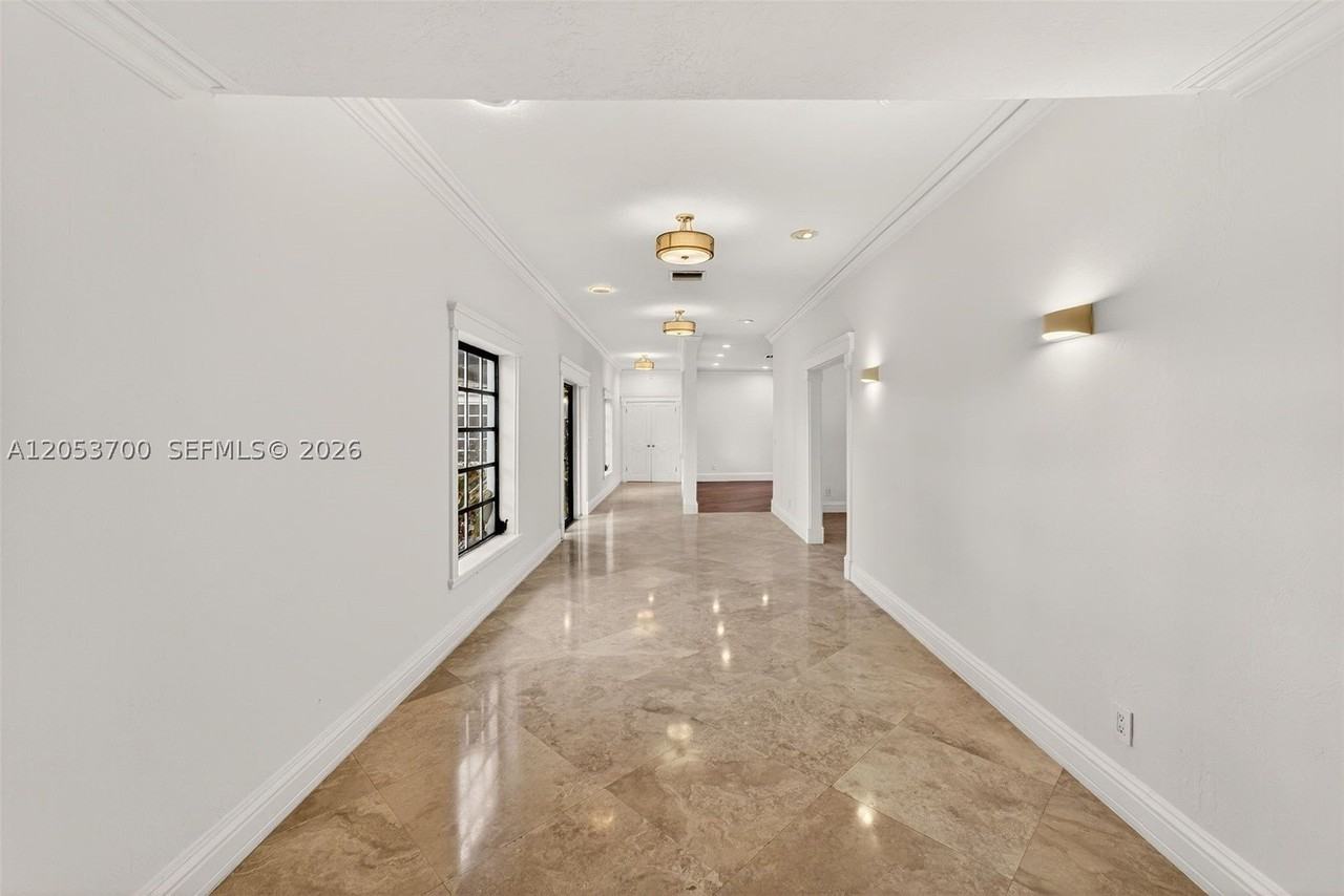 3000 Sw 130th Ave - Photo 6 of 50