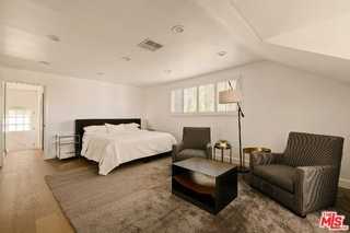 3414 N Knoll Dr - Photo 4 of 8