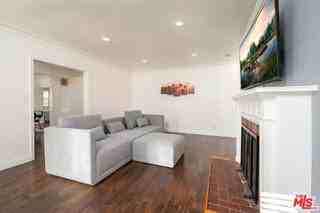 1789 S Fairfax Ave - Photo 2 of 8