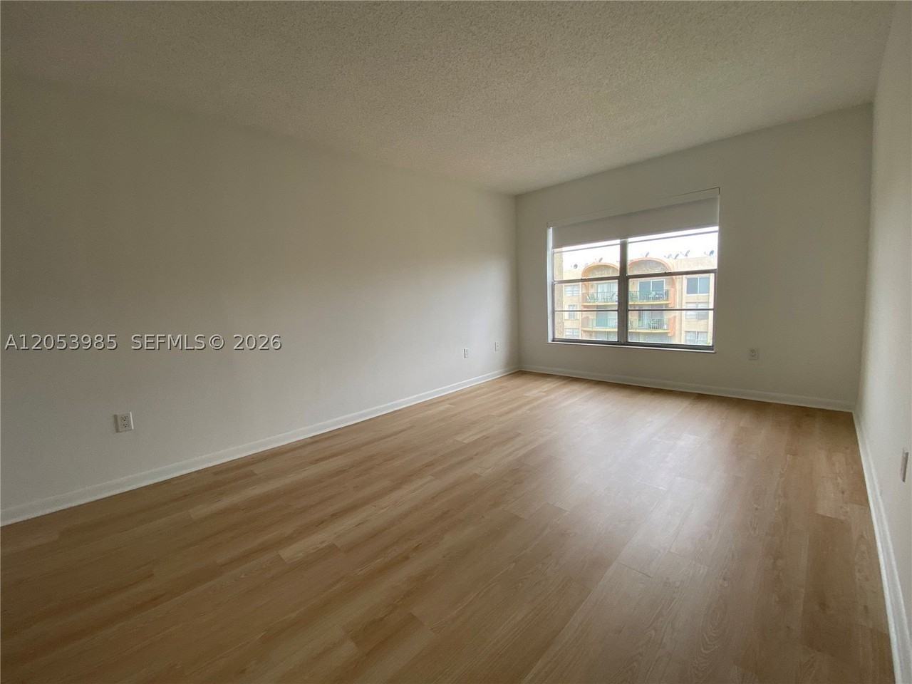 9350 Fontainebleau Blvd #609 - Photo 4 of 14