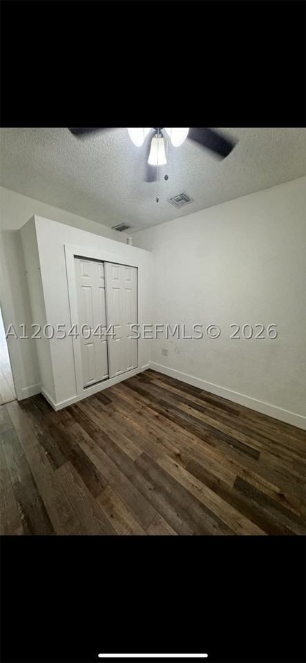 4021 Sw 122nd Ct #A - Photo 6 of 8