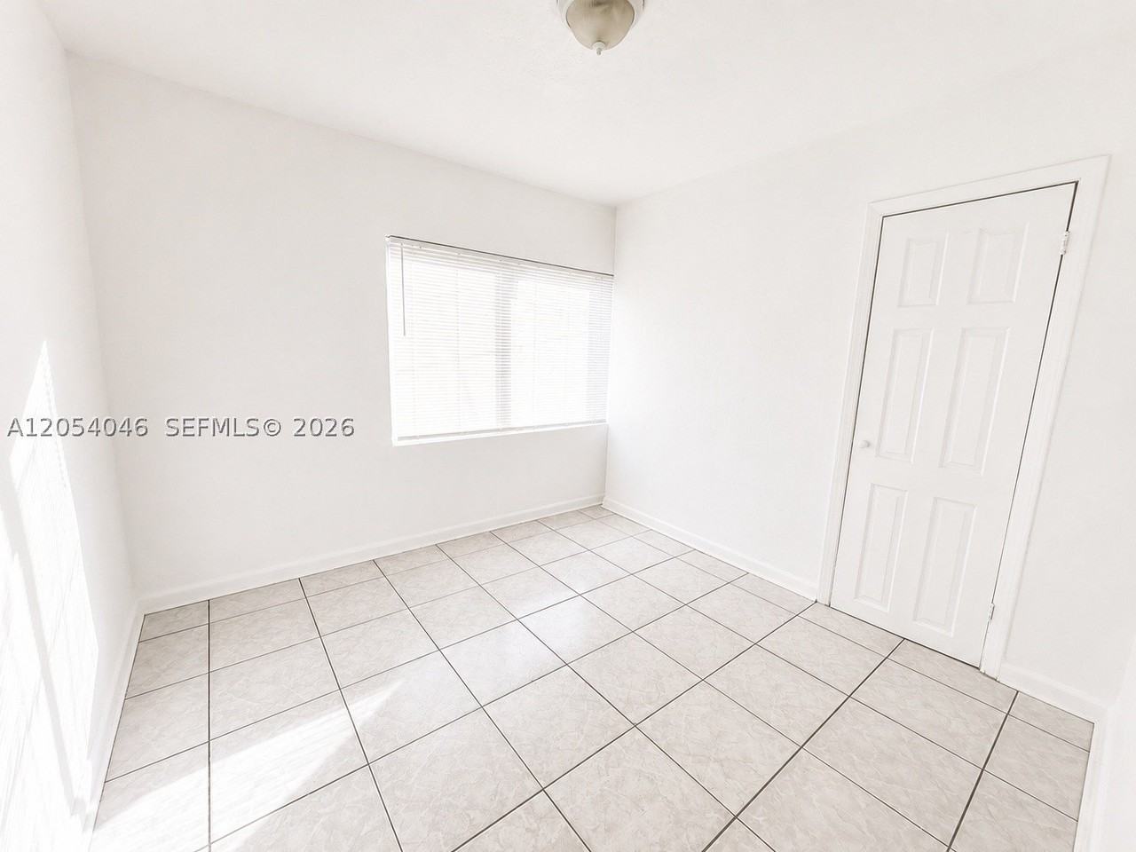 1405 Nw 5th Ct #2 - Photo 5 of 7