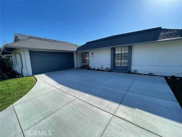 25372 Pacifica Ave - Photo 4 of 8