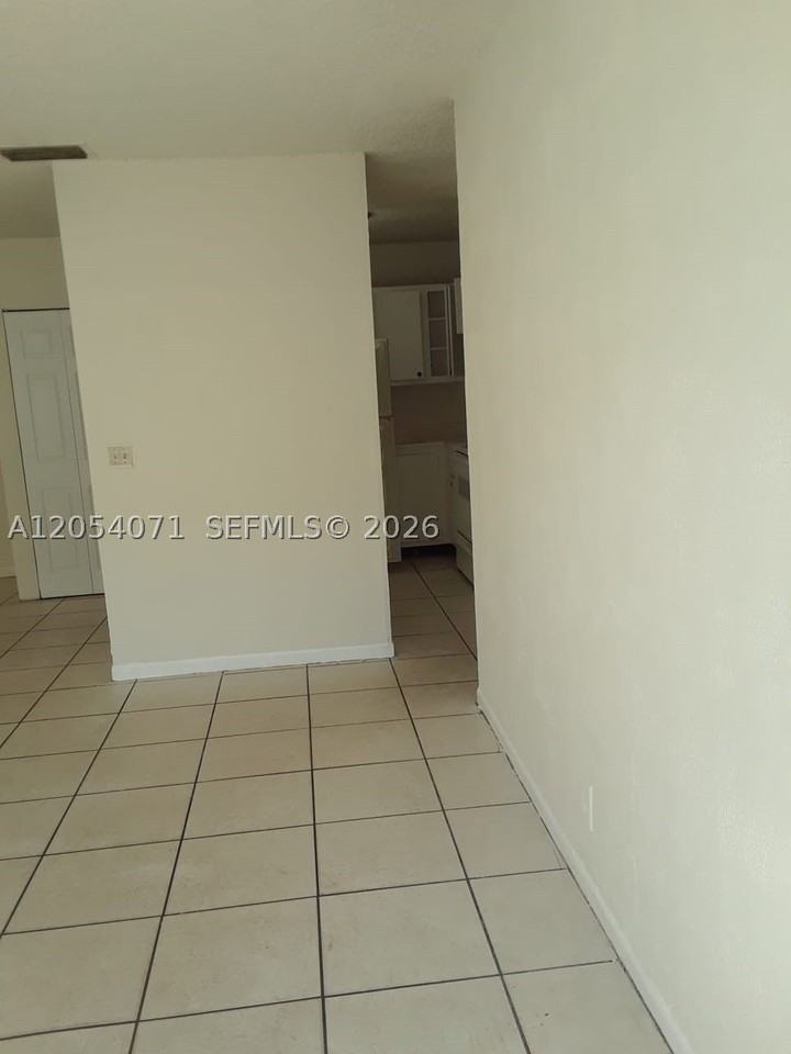 5404 Nw 24th Ct #71 - Photo 6 of 9