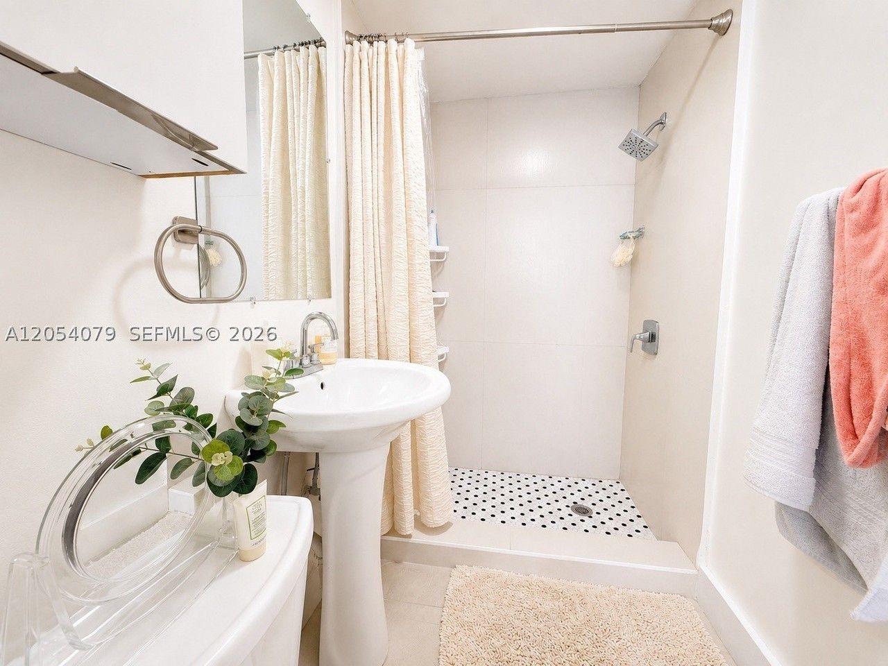 260 Nw 132nd Ave #1 - Photo 7 of 12
