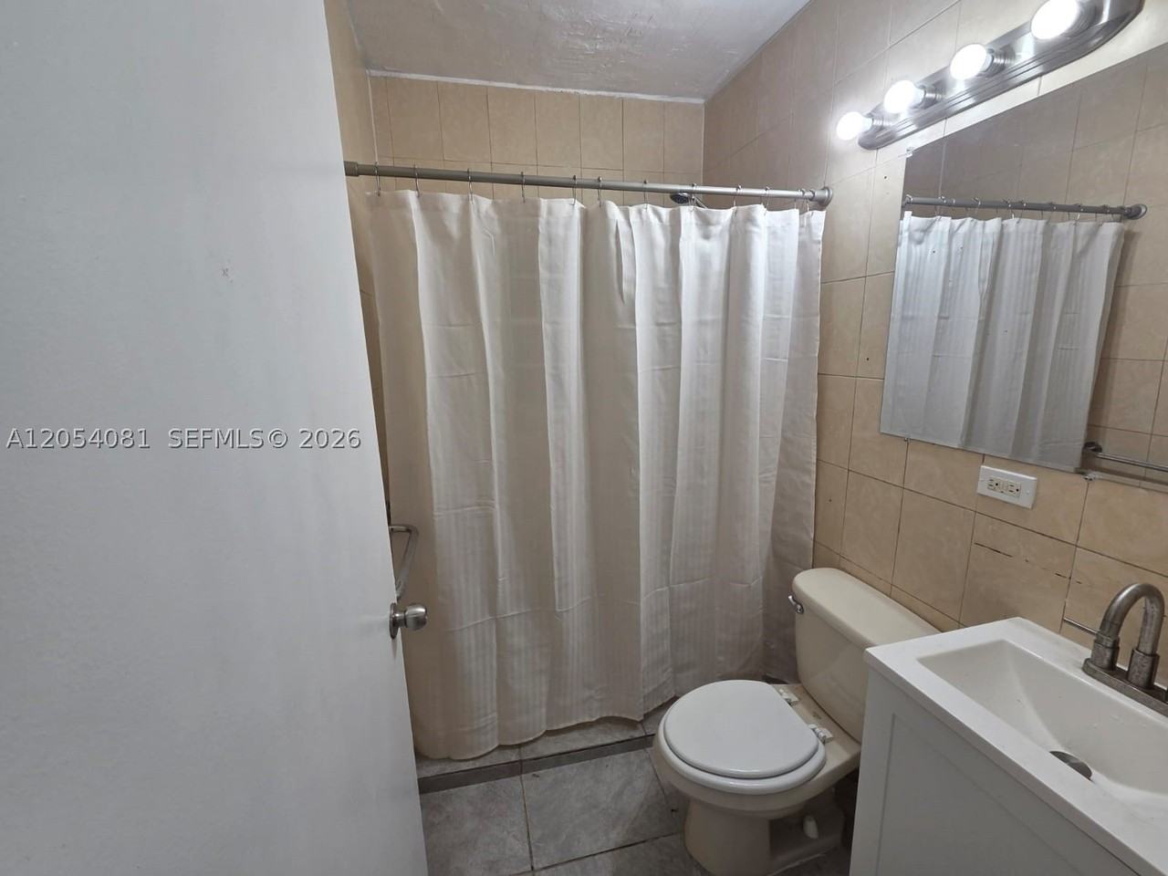 146 Nw 56th St #146 - Photo 3 of 12