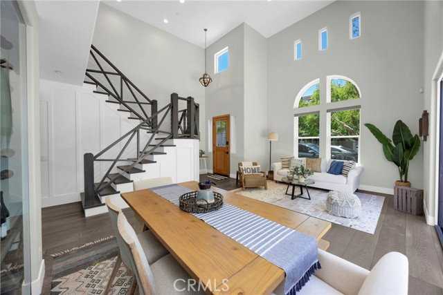 2639 Orange Ave - Photo 4 of 8