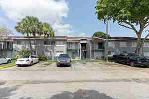 featured image of 1201 Lake Victoria Dr #V