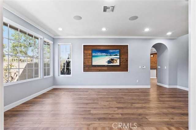 52 Touraine Pl - Photo 7 of 8