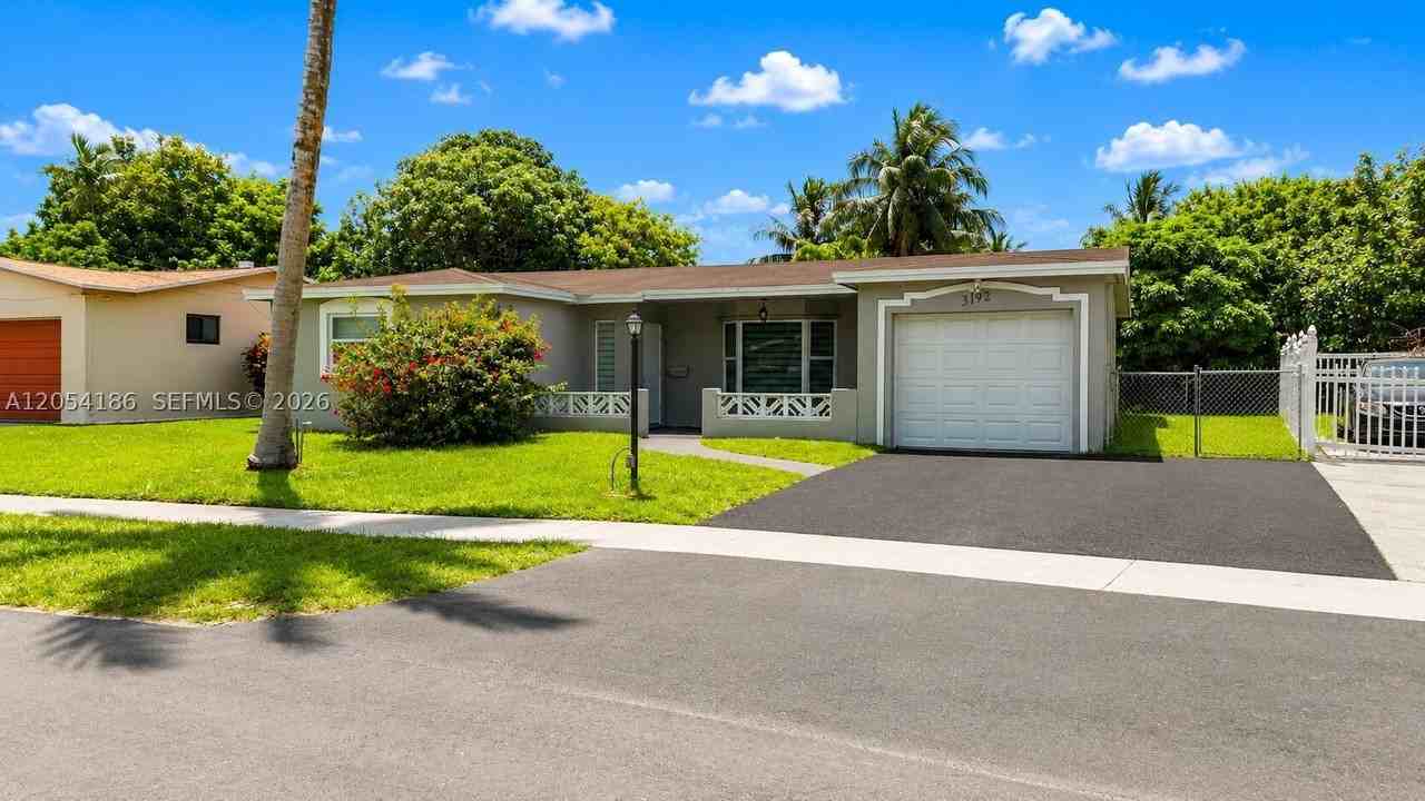 3192 Nw 40th Ct - Photo 5 of 42