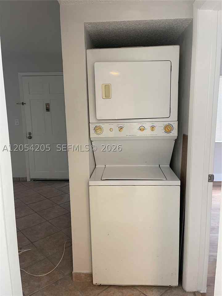 6175 Nw 57th St #116 - Photo 7 of 17