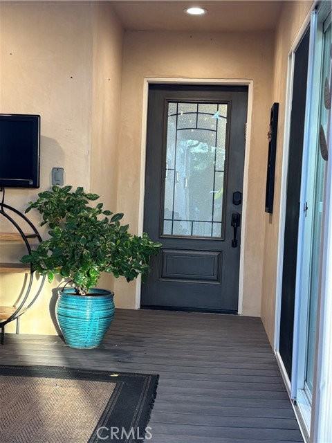 6250 Aura Ave - Photo 3 of 8
