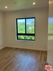 11251 Hatteras St - Photo 2 of 7