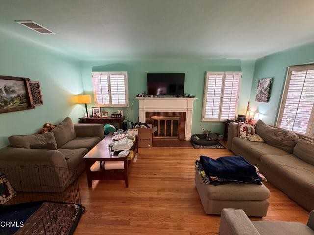 4943 Collis Ave - Photo 7 of 8