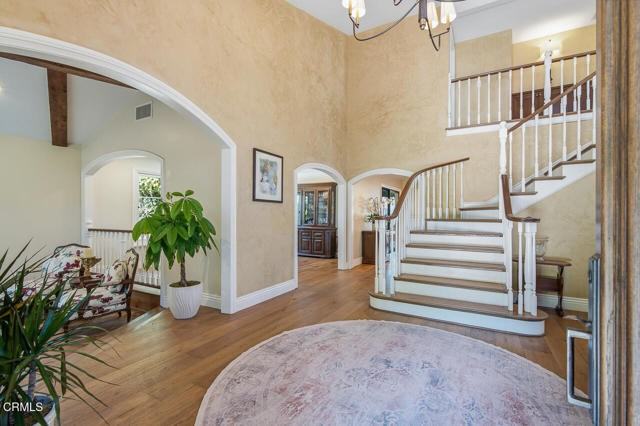 290 Saint Katherine Dr - Photo 2 of 6