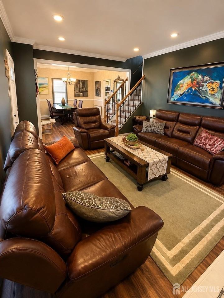 23 Harrison Ave - Photo 6 of 33