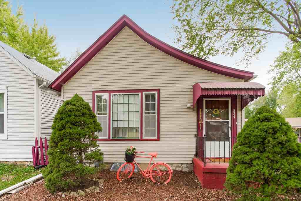 827 Osage St #1 - Photo 2 of 10