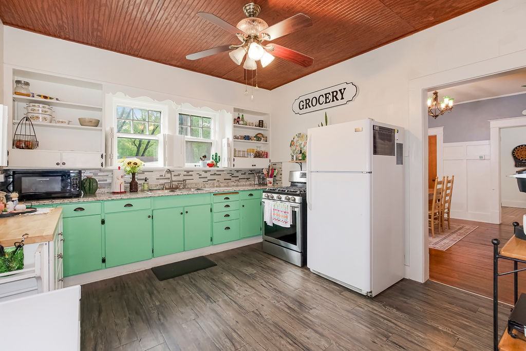 827 Osage St #1 - Photo 5 of 10