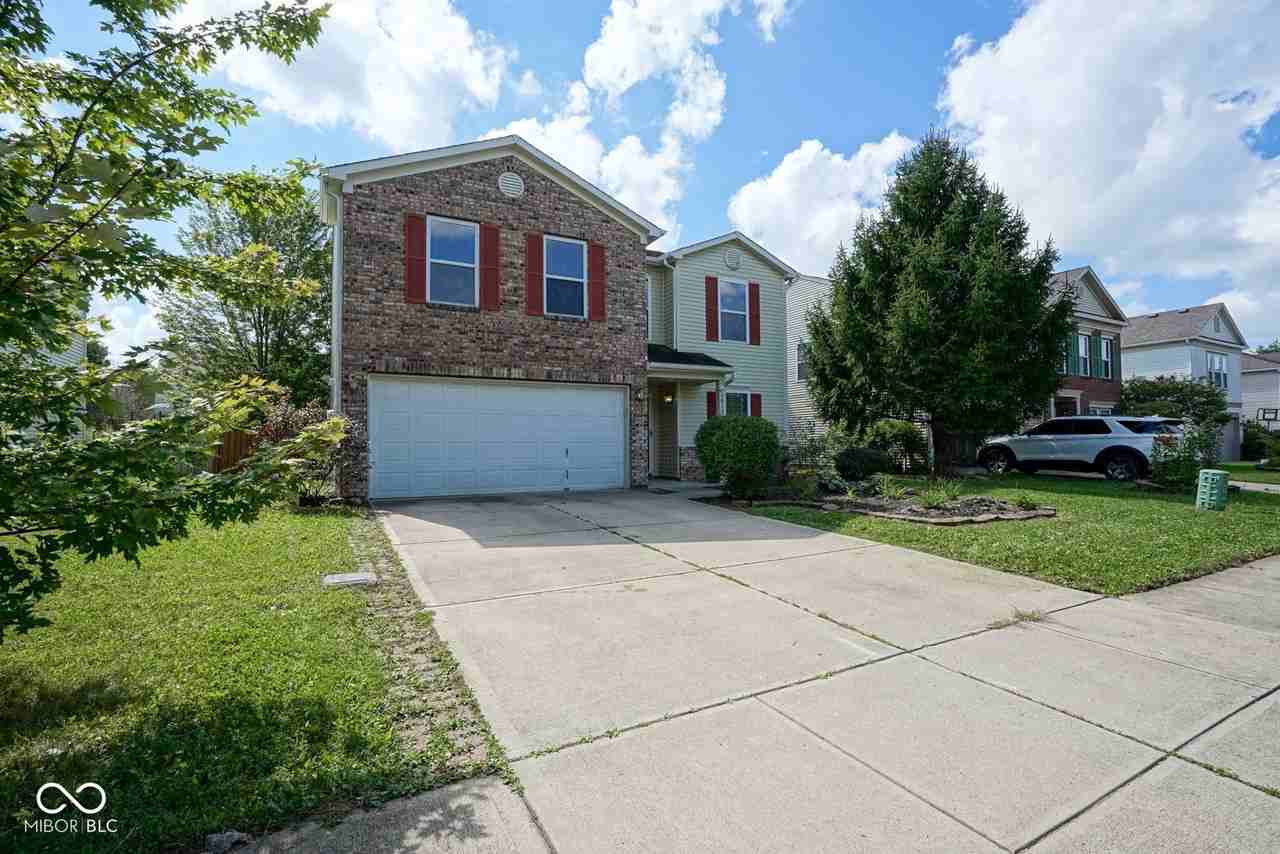 10155 Holly Berry Cir - Photo 2 of 24