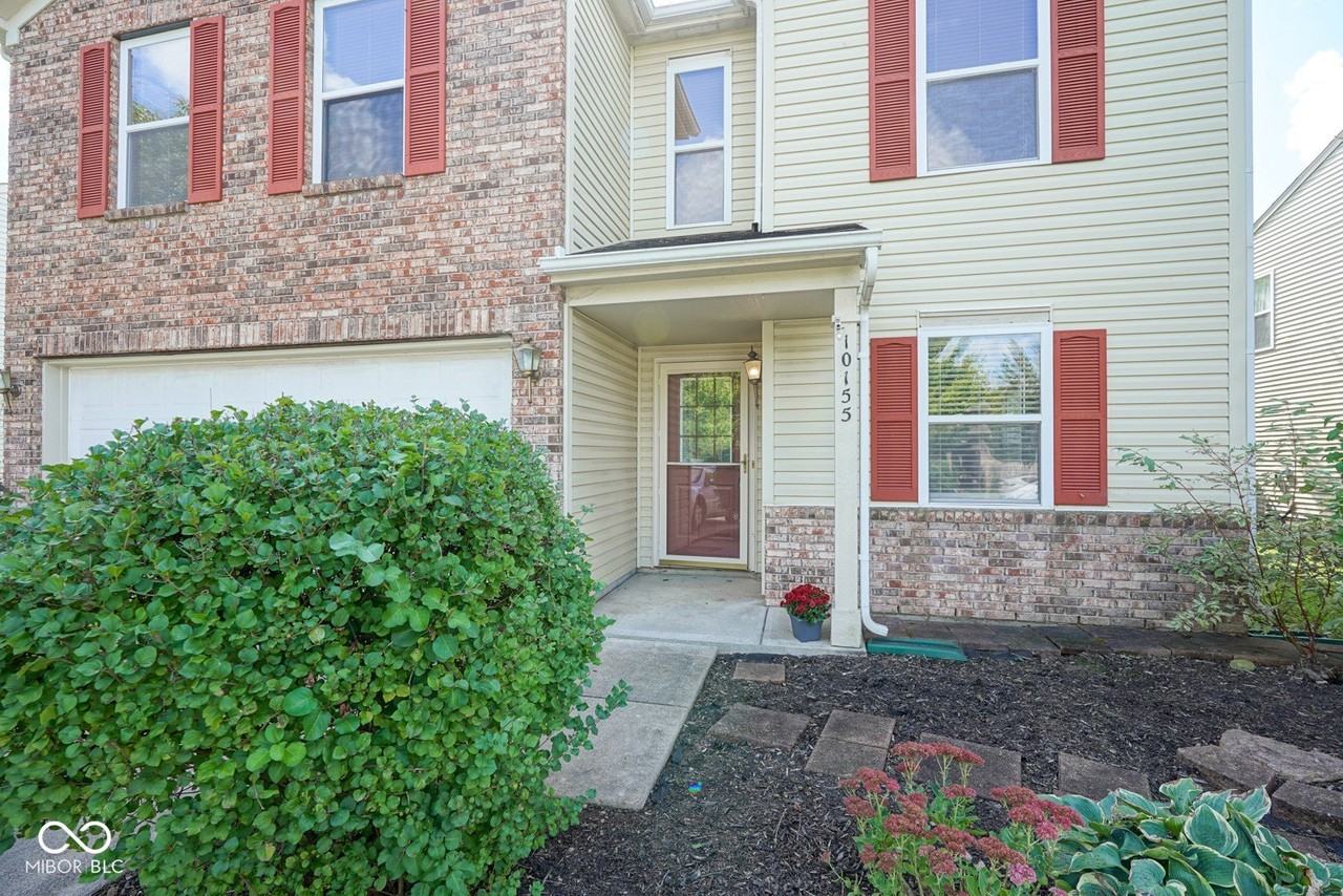 10155 Holly Berry Cir - Photo 3 of 24