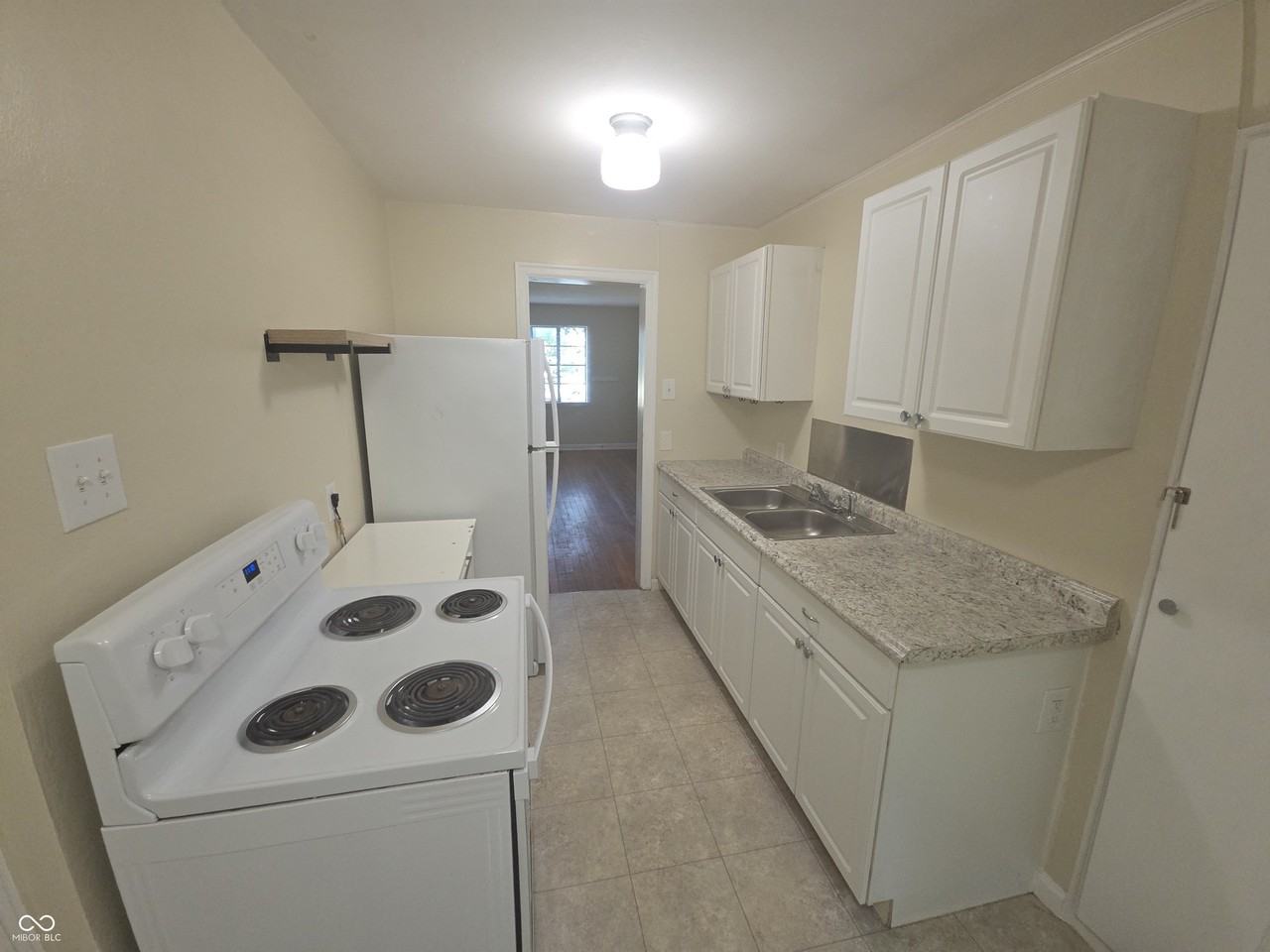67 W Westfield Blvd - Photo 6 of 15