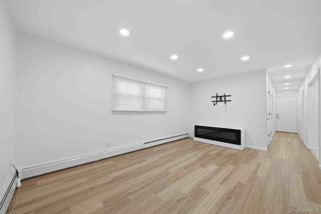 2 Grove St - Photo 5 of 11