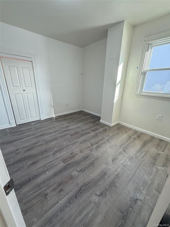149 Beech St #2 - Photo 4 of 6