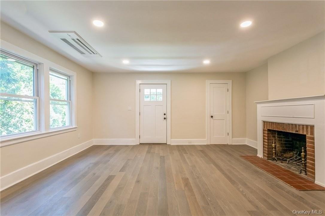 215 Purchase St #A - Photo 4 of 21