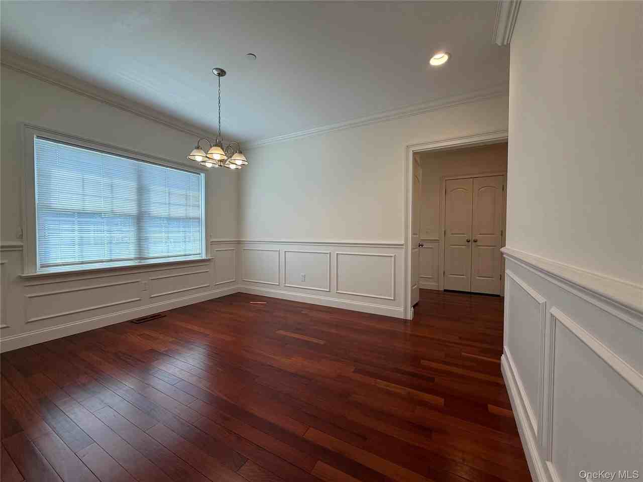 78 Fremont St - Photo 6 of 25