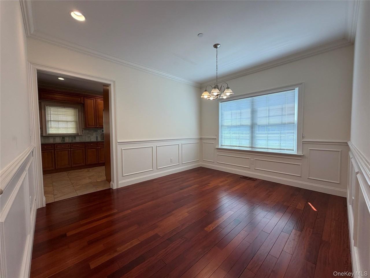 78 Fremont St - Photo 7 of 25