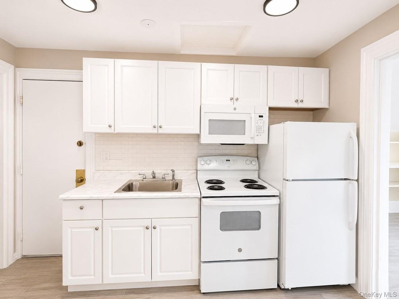 167 Liberty St #3 - Photo 4 of 13